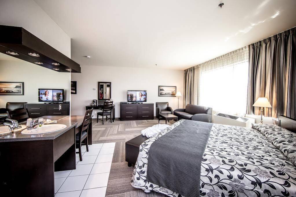 Hotel Charlemagne Екстер'єр фото