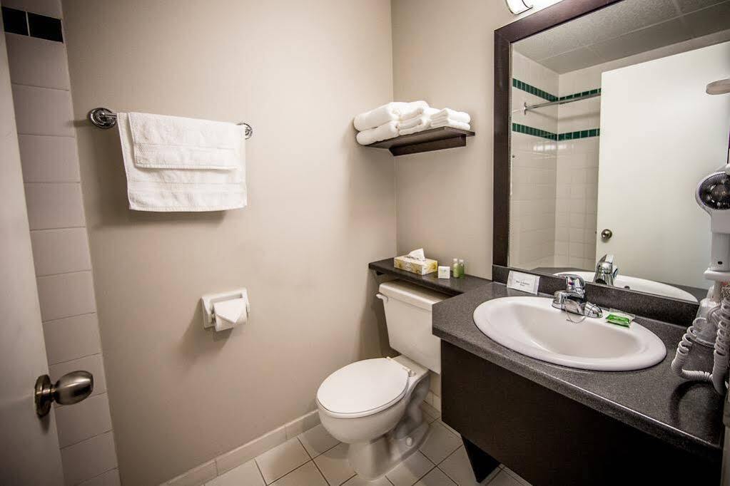 Hotel Charlemagne Екстер'єр фото